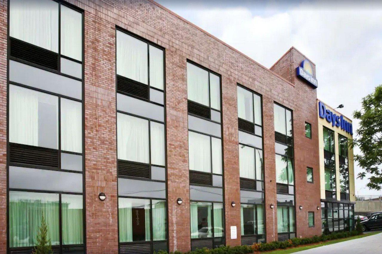 Days Inn Bronx New York Eksteriør bilde